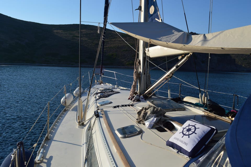 Milos: Kleftiko Semi Private Sailing Cruise With Lunch - Customer Reviews