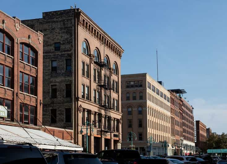 Milwaukee Third Ward Ghost Walk - Paranormal Encounters