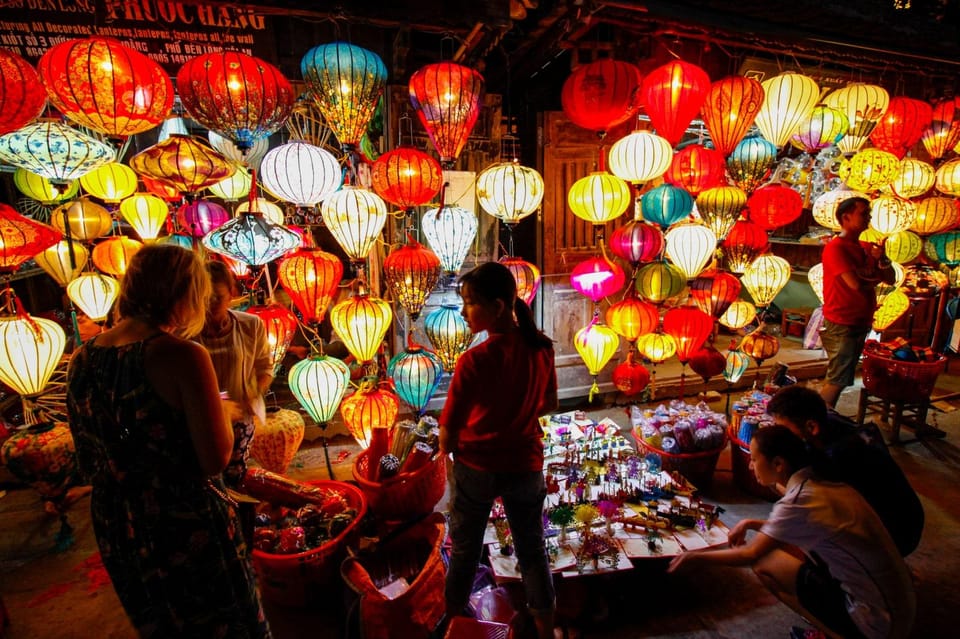 Monkey Mountain -Mable Mountain- Coconut Basket Boat- Hoi An - Highlights of Hoi An