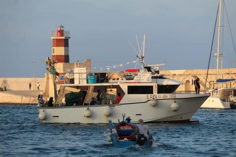 Monopoli: Coastal Tour of the Caves of Polignano a Mare - Inclusions
