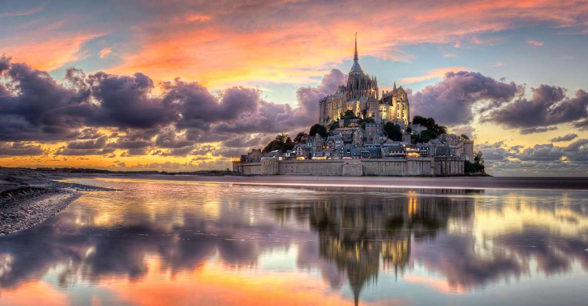 Mont Saint Michel Private VIP Tour With Champagne From Paris - Omaha Beach Significance