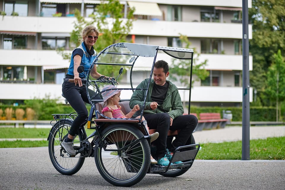 Munich: Day-Rent Rickshaw and Explore Munich Yourself - Accessibility and Safety