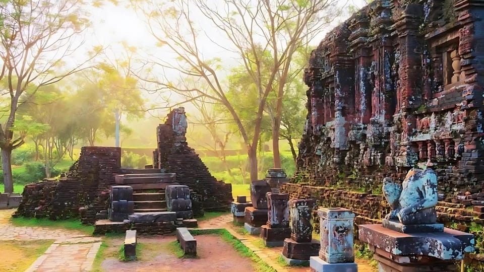 My Son Sanctuary Early Morning Tour Including Breakfast - Group Size and Pickup