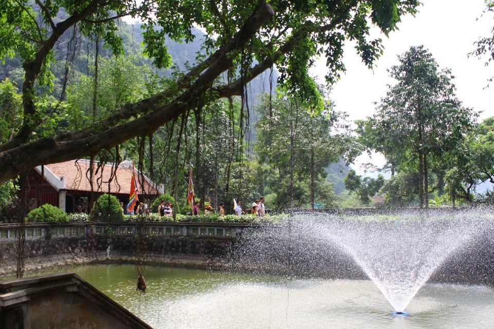 Ninh Binh 1 Day: Hoa Lu and Boating Trang an Ecotourism - Boating in Trang An