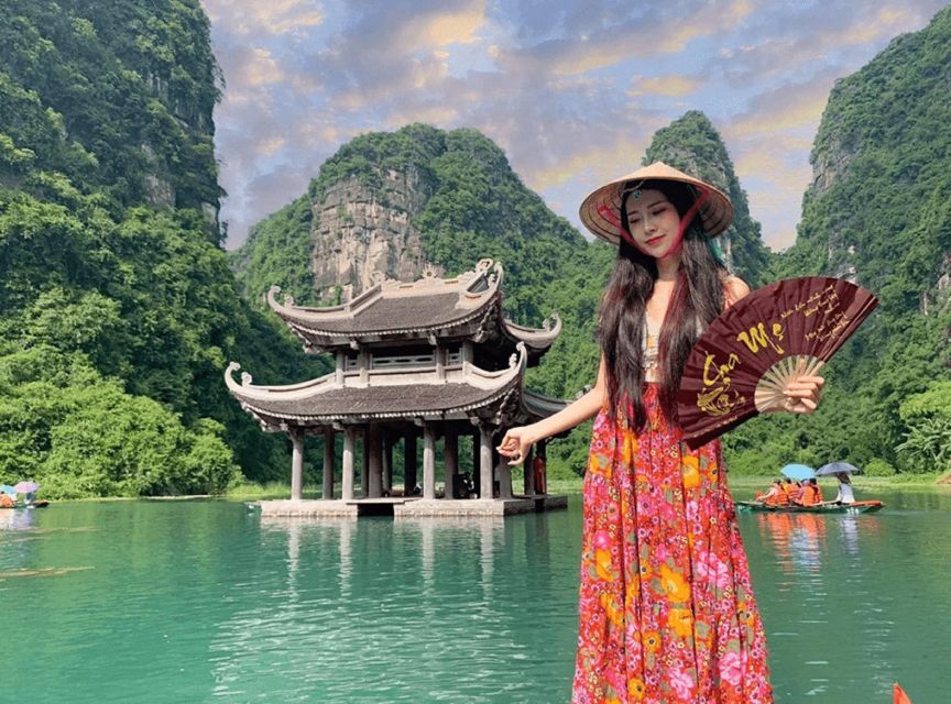 Ninh Binh - Bai Dinh Temple Trang an Boat Tour - Mua Cave - Exploring Trang An Grottoes