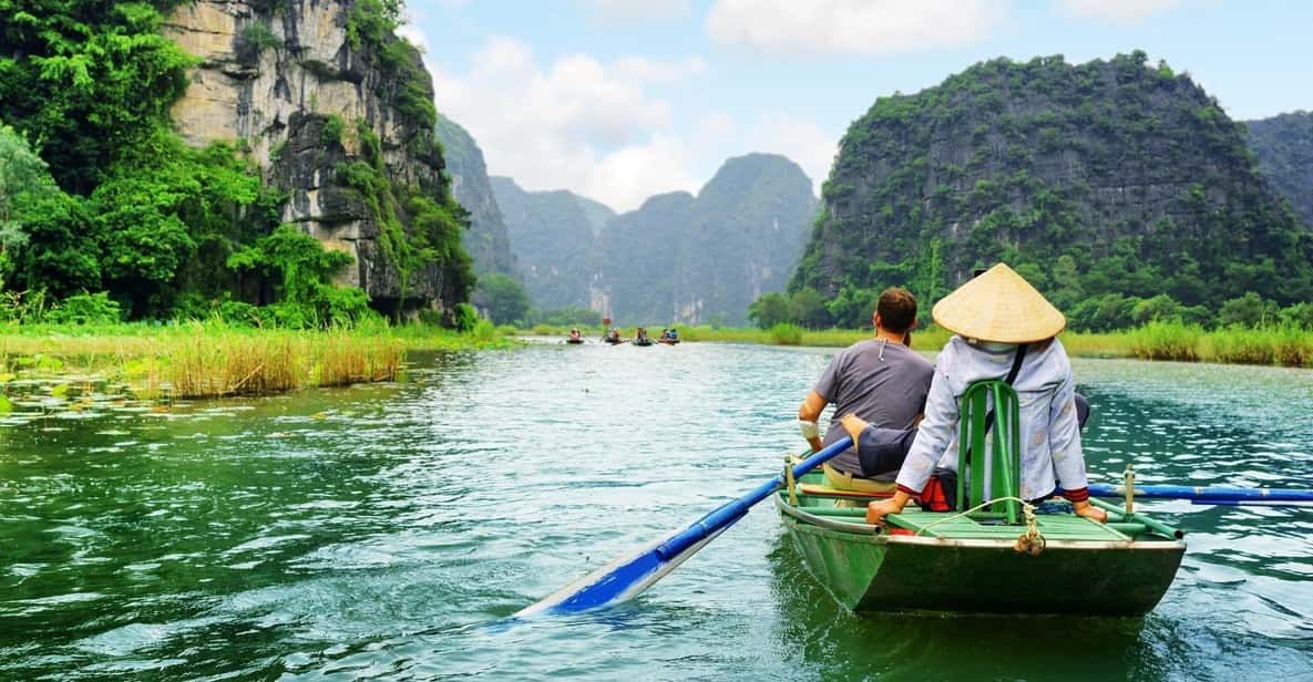 Ninh Binh Full Day - Mua Cave - Tam Coc Boating - Hoa Lu - Mua Cave Hike