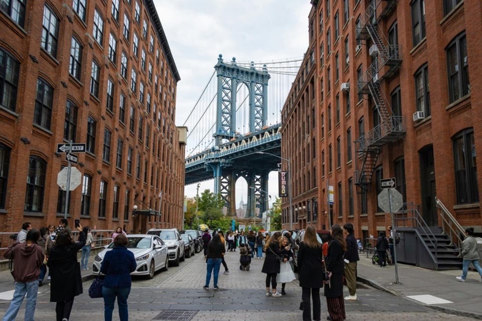 Ny: Guided Tour of Brooklyn & DUMBO With Chocolate Tasting - Meeting Point and Departure