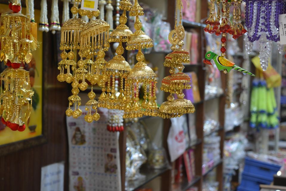 Old Delhi: Private Tour of Chandni Chowk, Tuk Tuk & Food - Booking Process