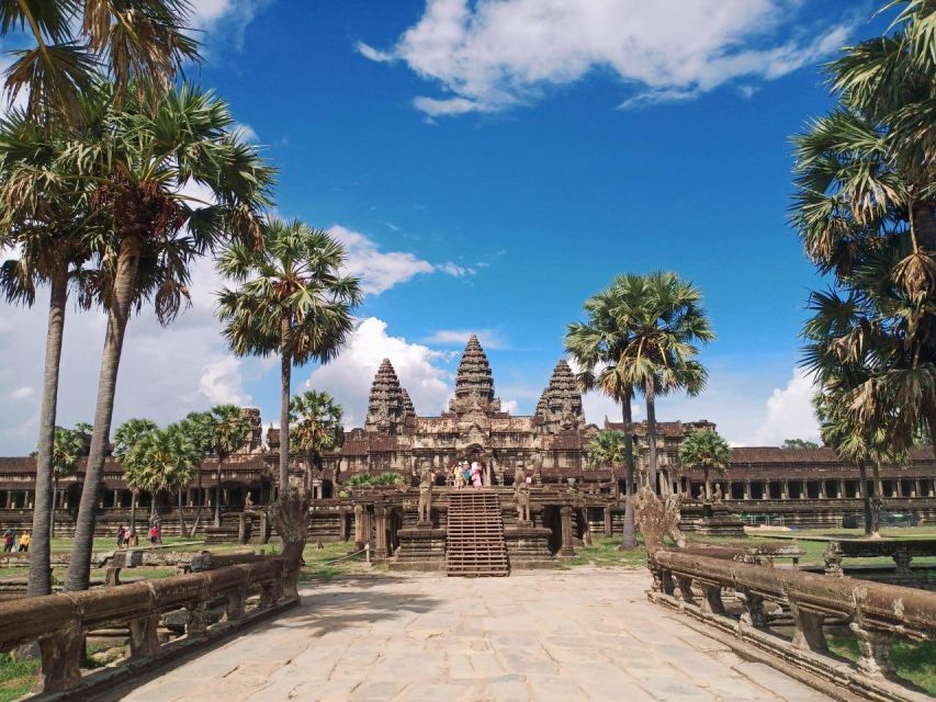 One Day Shared Trip to Angkor Temples - Cultural Significance of Angkor Wat