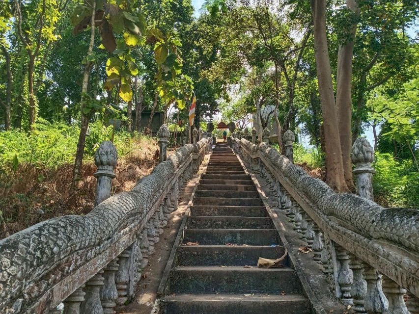 One Day Trip to Phnom Prasit, Udong and Long Vek City - Long Veks Historical Significance