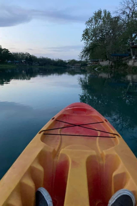 One Hour Daytime Kayak Adventure for Couple - Photographic Opportunities and Views