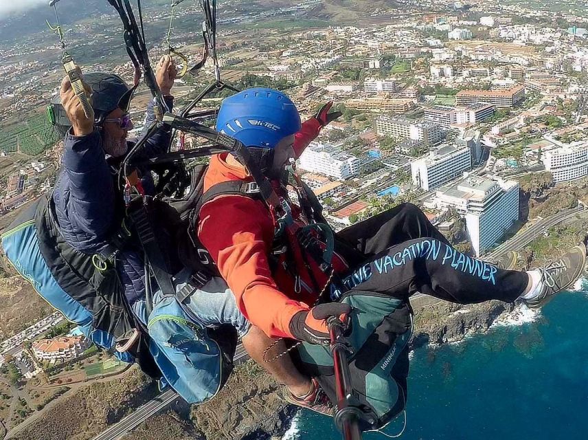 Paragliding in Puerto De La Cruz: Start From 2200M High - Included Services