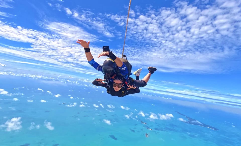 Pattaya: Dropzone Tandem Skydive With Return Transfer - What to Bring