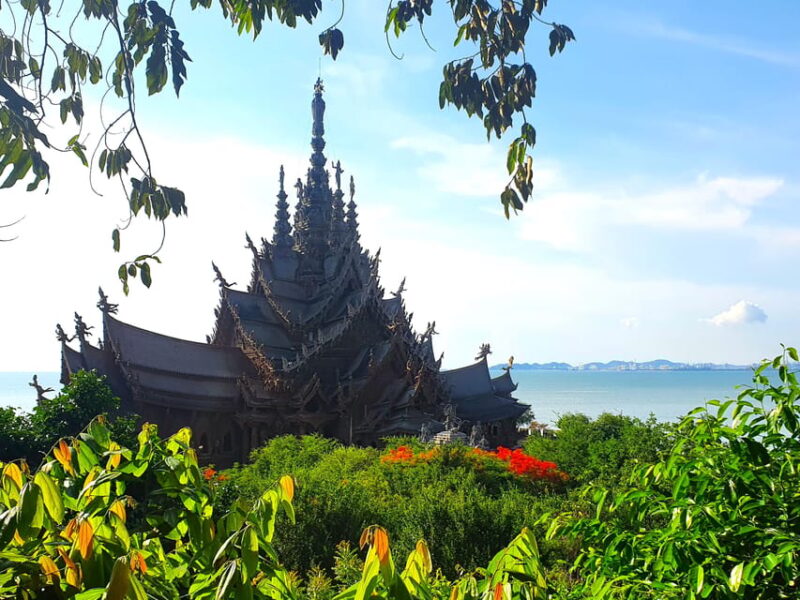 Pattaya: Highlights Tour With Tasting and Sanctuary of Truth - Pickup and Drop-off Locations