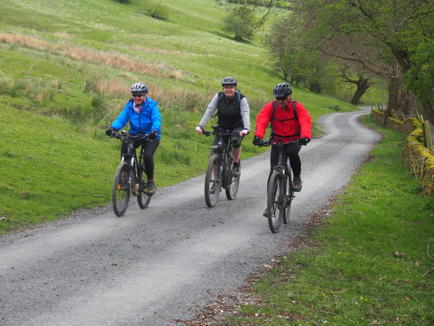 Peak District Highlights Ebike Tour - Indulge in Local Refreshments and Cuisine