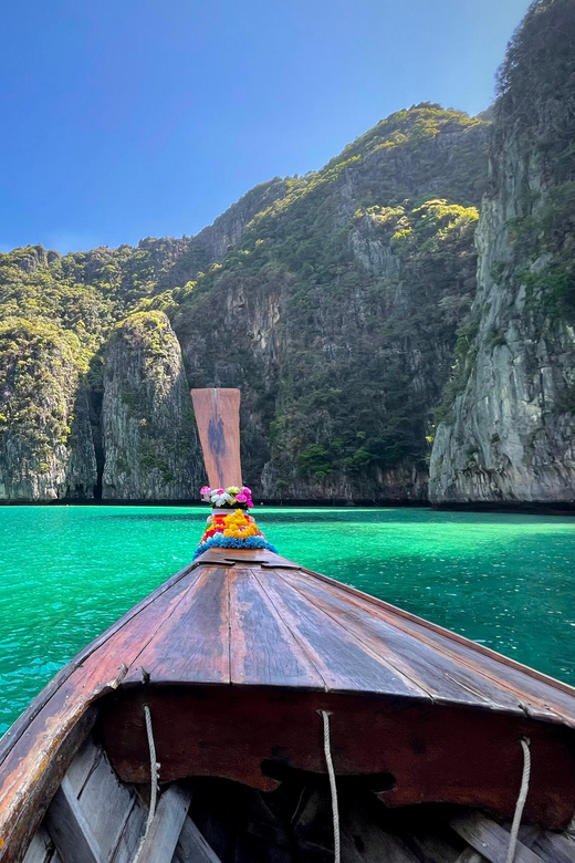 Phi Phi : Private Longtail Boat to Maya Bay - Meeting Point and Group Size