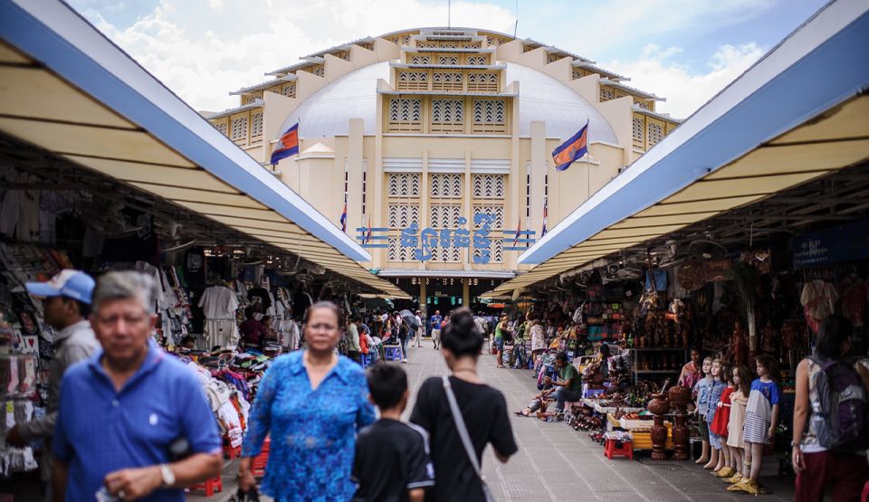 Phnom Penh City Tour & Sunset Boat by Tuk- Tuk With Drinks - Participant Guidelines