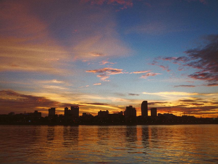 Phnom Penh Dinner Cruise - Customer Experience and Feedback