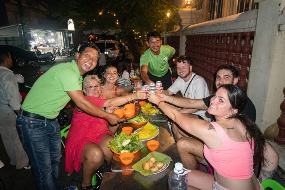 Phnom Penh Night Foodie Vespa Tour - Customer Reviews