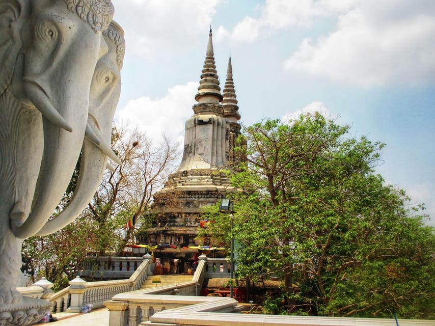 Phnom Penh: Phnom Oudong & Koh Chen Village - Lunch Include - Discovering Koh Chen Village