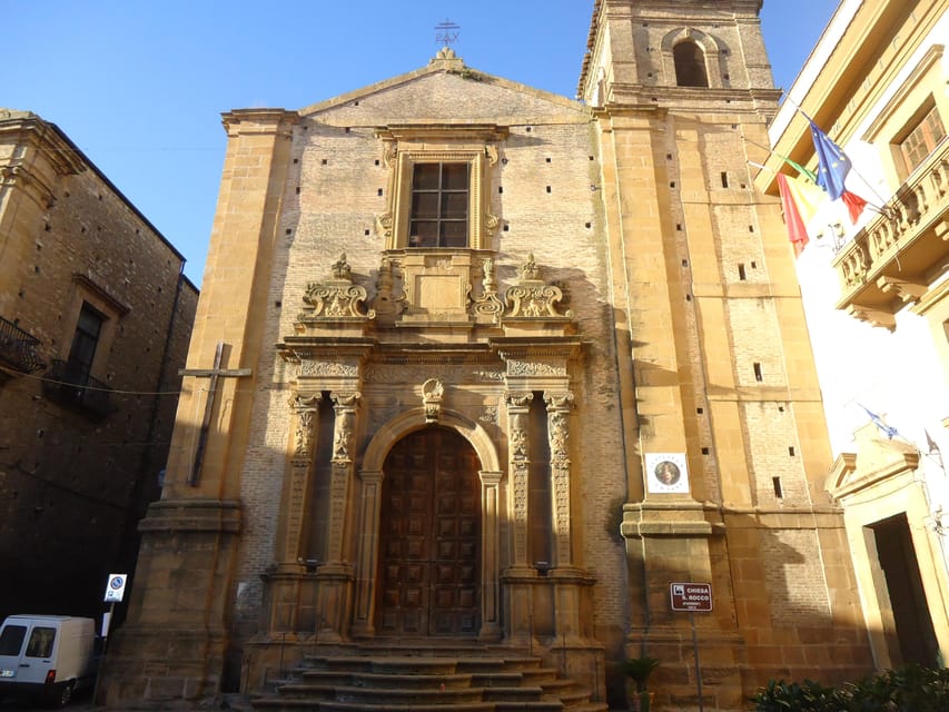 Piazza Armerina & Caltagirone Guided Tour - Participant Requirements