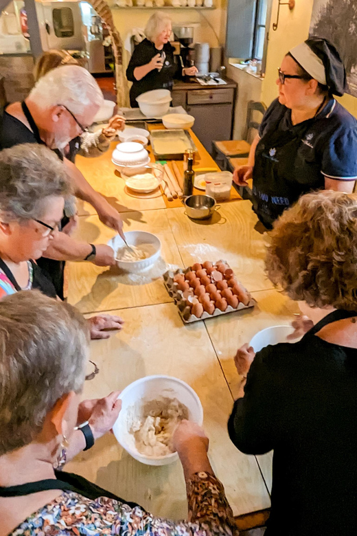 Pienza: Tuscan Cooking Class of Homemade Pastas and Cantucci - Participant Information