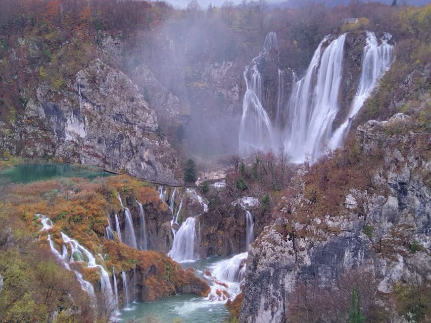 Plitvice Lakes: Guided Walking Tour With a Boat Ride - Getting to Plitvice Lakes