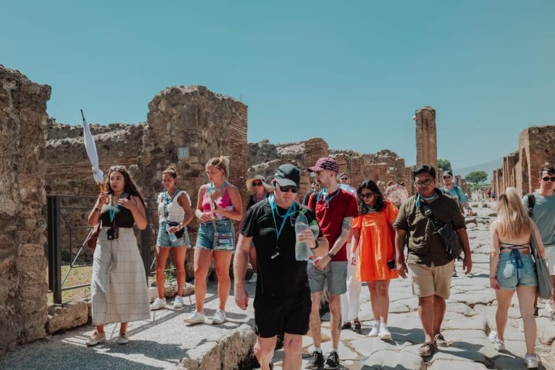 Pompeii 3hours Villa of Mysteries Tour With an Archaeologist - Accessibility and Meeting Point