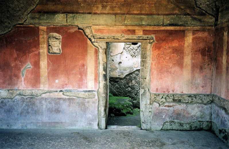 Pompeii Ruins & Vesuvius Winery From Sorrento or Positano - Scenic Drive to Mount Vesuvius