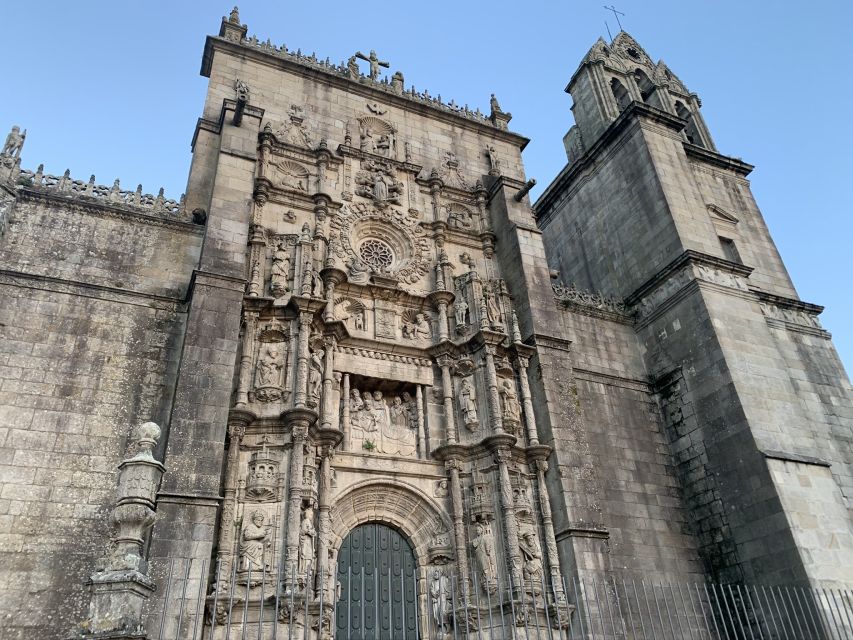 Pontevedra: Private Guided Walking Tour - Explore Pontevedras Old Town