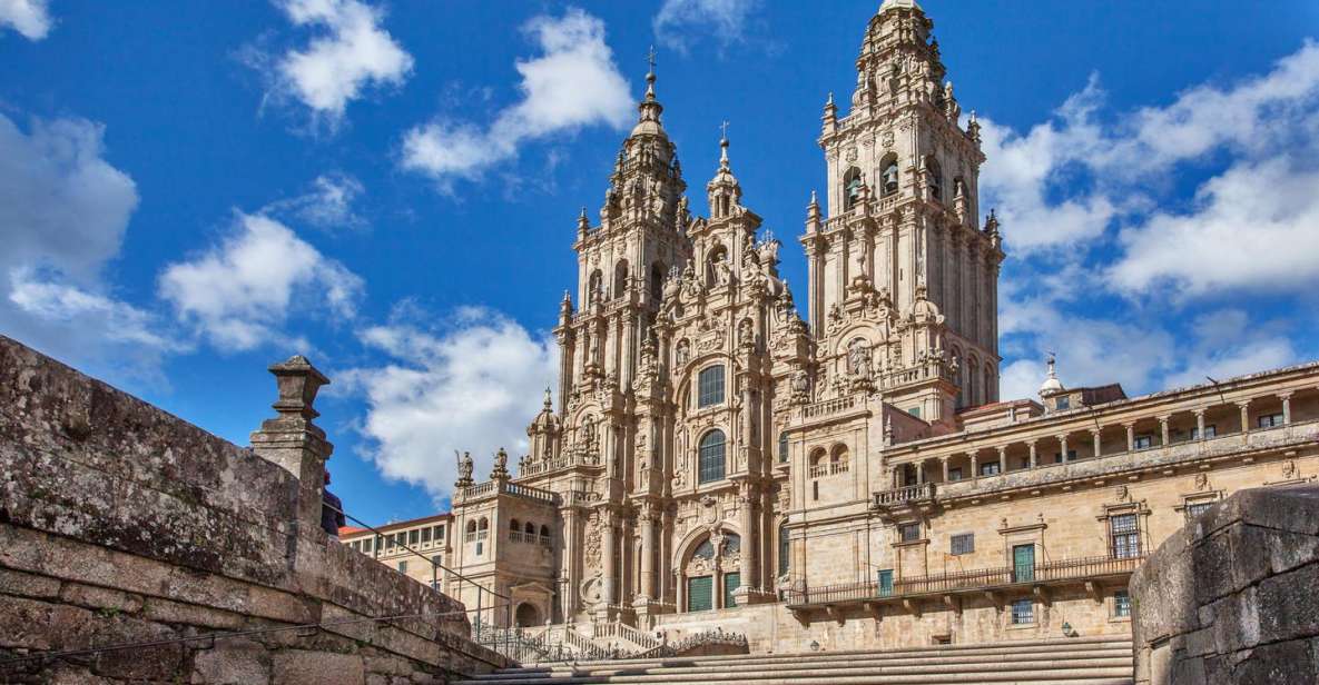 Porto: Private Santiago Compostela & Valença Do Minho Tour - Travel Times