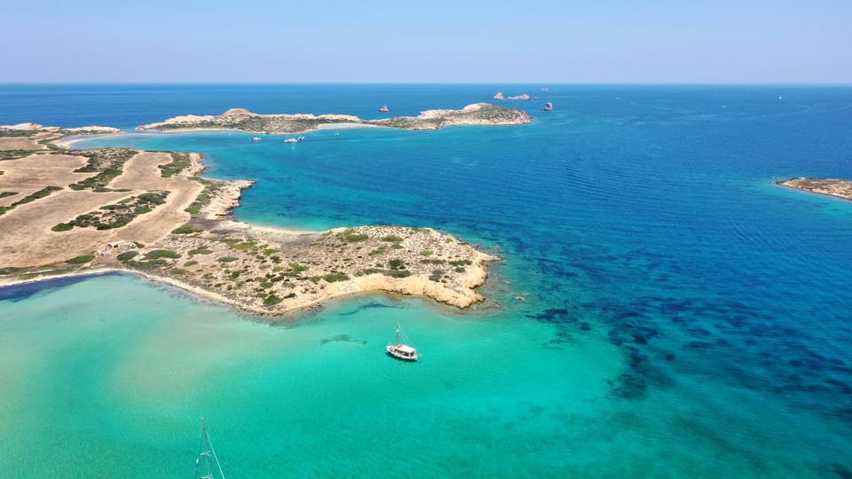 Pounta: Paros & Antiparos Cruise, Swimming & Seafood Lunch - Lunch and Refreshments