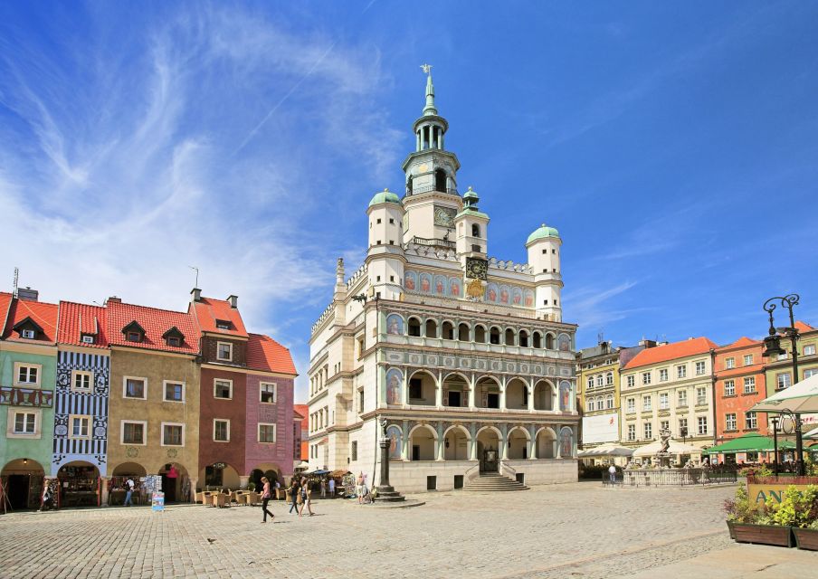 Poznan: City and Brewery Private Walking Tour With Beer - Guided Tour Insights