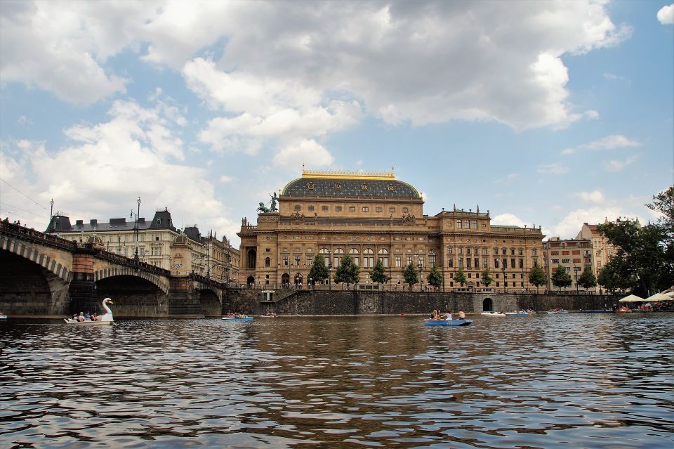 Prague Complete Tour in Spanish & Lunch, Tickets - Important Information