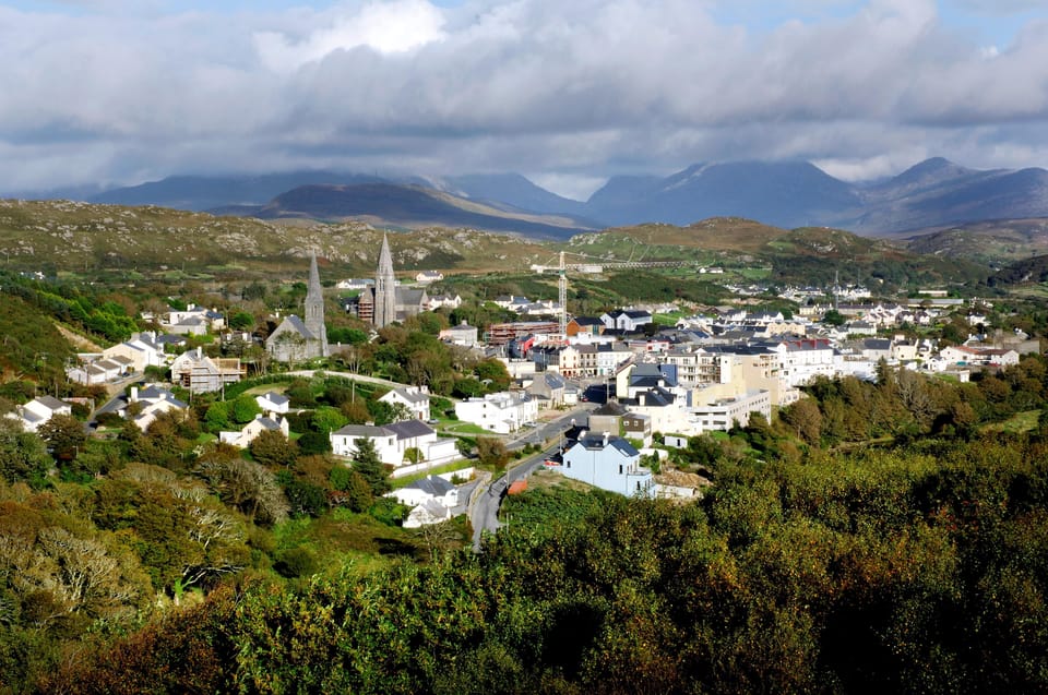 Private Castles of Connemara Tour Departing Galway. Guided. - Scenic Journey