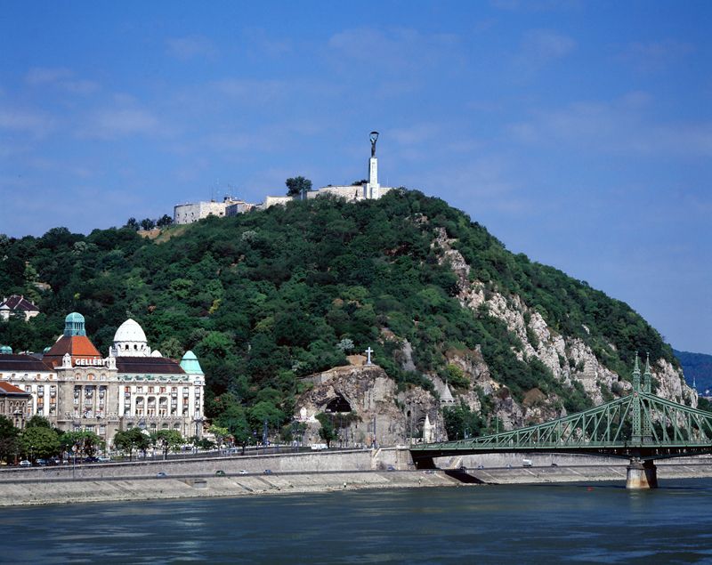 Private Day Trip to Budapest From Vienna - Frequently Asked Questions