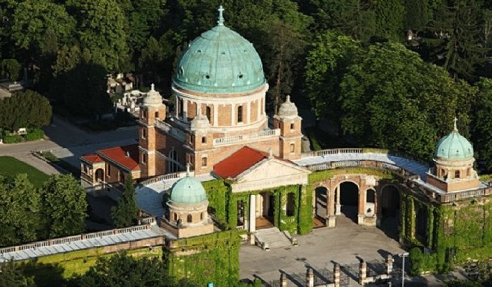 Private Day Trip to Croatian Capital Zagreb Inc. Local Guide - Sights and Attractions