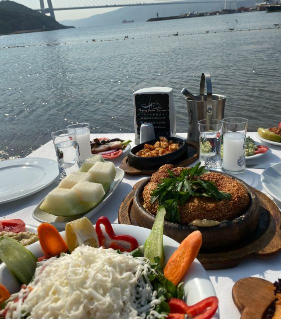 Private Dinner and Cruise on the Bosphorus in Istanbul - Scenic Views