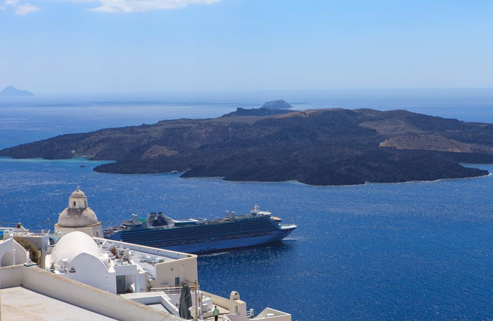 Private Famous Sights Tour With Local Guide in Santorini - Inclusions and Exclusions