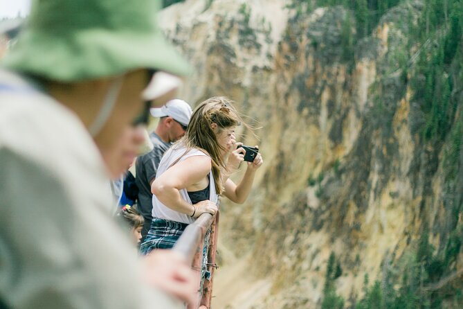 Private Full-Day Yellowstone National Park Tour - Wildlife Viewing Opportunities