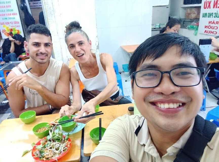 Private Hidden Hanoi Street Food Walking Tour With a Local - Tour Logistics and Details