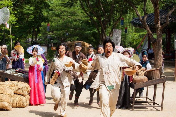Private Korean Folk Village, Suwon Starfield Libarary&Hwaseong - Customer Reviews and Feedback