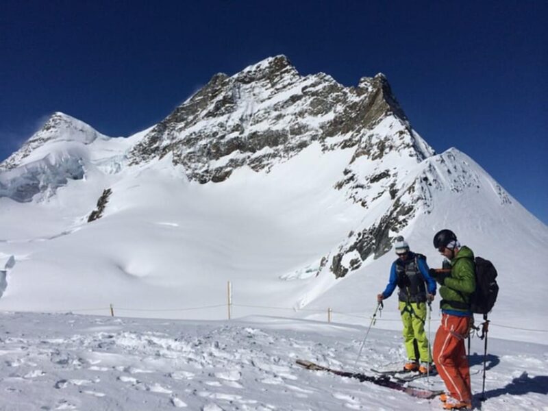 Private Ski Safari Day With Transport - Dining Experience on the Slopes