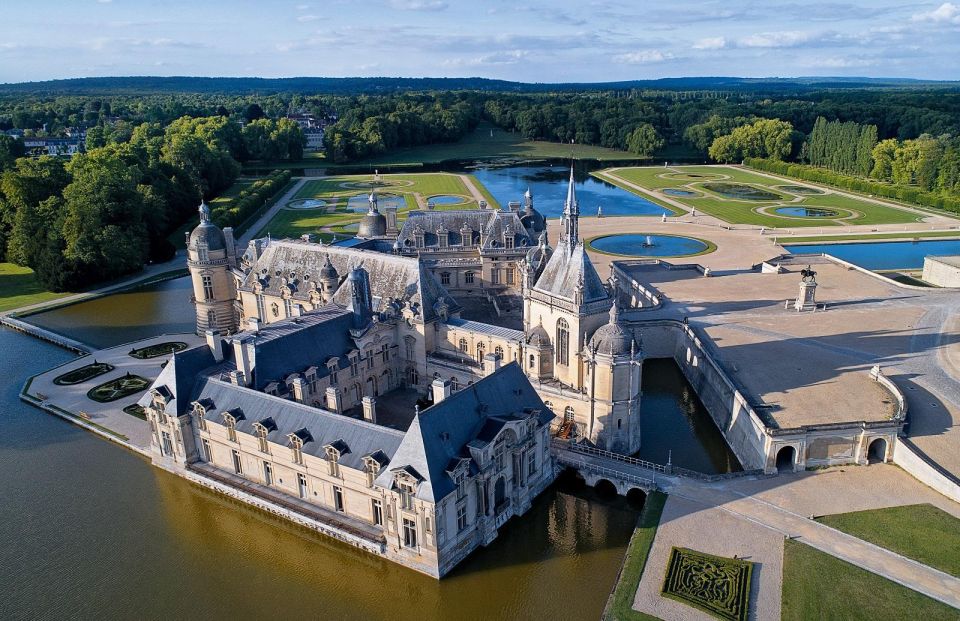 Private Tour of Domaine De Chantilly Ticket and Transfer - Important Visitor Information