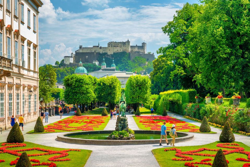 Private Tour of Salzburgs Old Town From Munich by Train - Language Options