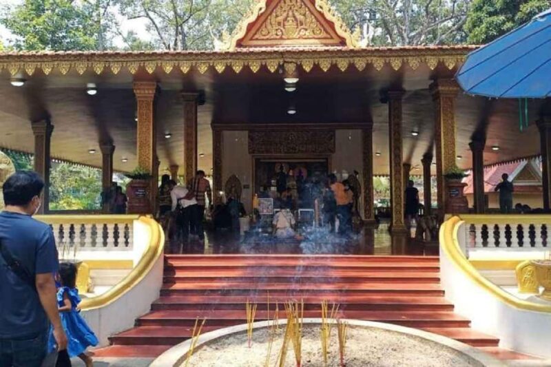 Private Tour: Siem Reap City Tour Full-Day - Local Market Atmosphere