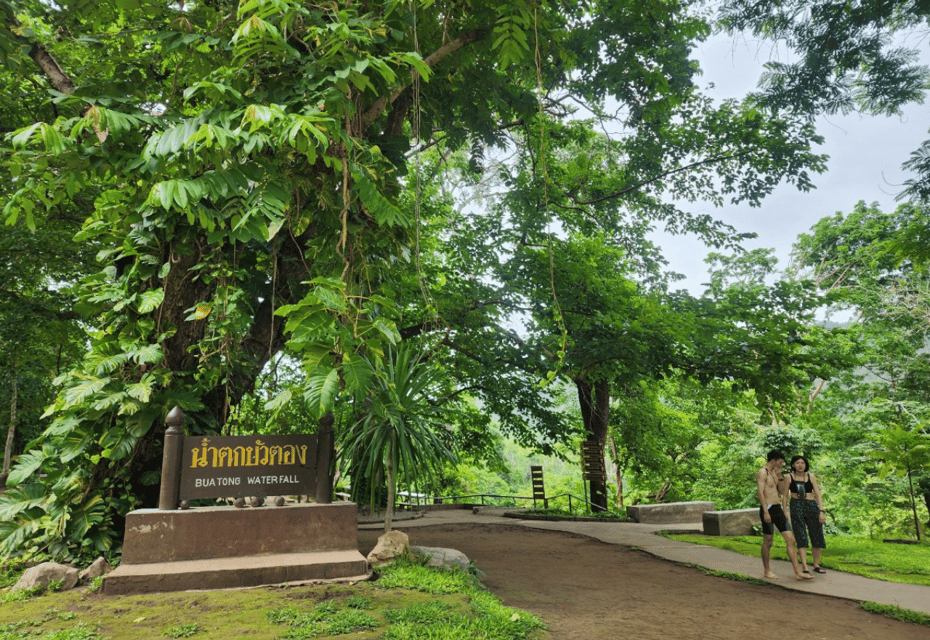 Private Trip : Sticky Waterfall & Wat Tham Bua Tong - Frequently Asked Questions