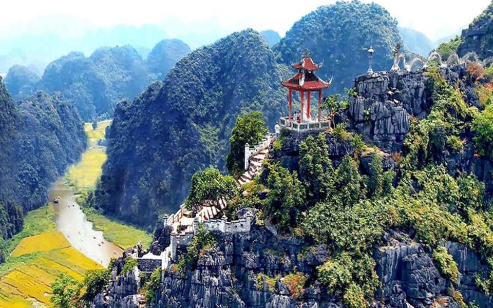 Private Trip:Hanoi - Hoa Lu - Trang an - Hang Mua 1 Day Tour - Scenic Experience