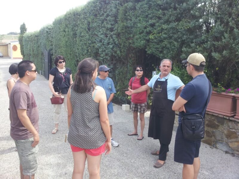 Private Wine Tour for 2 With Tastings & Lunch at 2 Winery - Booking Information