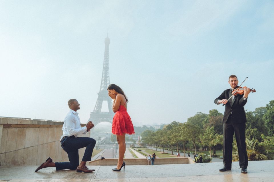 Professional Proposal Photographer in Paris - Expert Guidance and Support